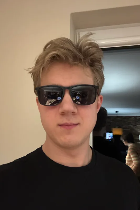 Grzegorz B - Photo 3